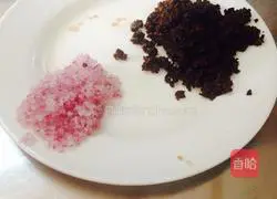 Illustration of French pan-fried lamb chops with brandy braised pepper and porcini sauce 9