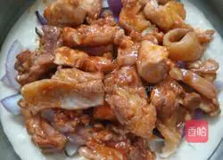 Original BBQ Chicken Pizza Recipe Illustration 11