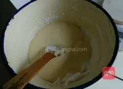 Gold Cake Recipe Illustration 4