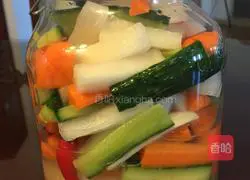 Illustration of how to make simple homemade kimchi 9