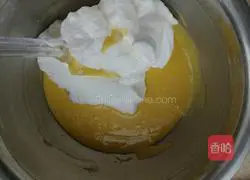 Strawberry Jam Cake Roll Recipe Illustration 9