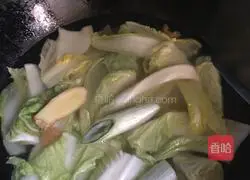 Light cabbage, tofu and shrimp soup Illustration of how to do it 8