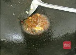 Illustration of how to make potato braised chicken 7