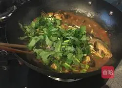 Illustration of how to make crucian carp with Patchouli pickles 7