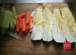 Illustration of how to make spicy and sour kimchi 3