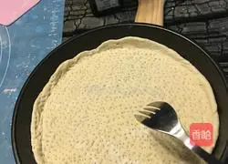 Illustration of how to make bacon, corn and onion pizza 9