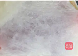 Illustration of how to make hand-shredded bread 4