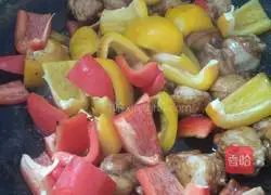 Colorful peppers Illustration of braised chicken wings 7