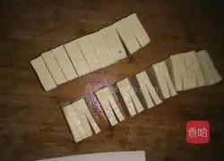 Illustration of making tofu box 1