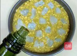 Illustration of how to make Longli Fish Butter Oatmeal Pizza 4