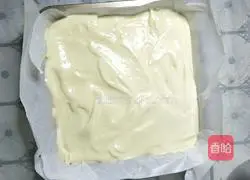 Illustration of how to make cream strawberry cake 11