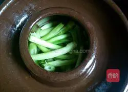 Illustration of how to make kimchi at home 6