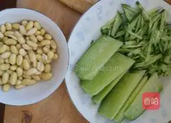 Illustration of how to make oatmeal noodles and mutton noodles 15