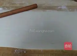 Illustration of how to make chive rolls 8