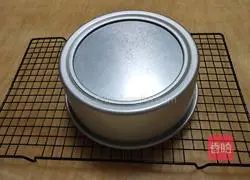 Red Date Cake Recipe Illustration 10