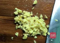 Illustration of how to make meat-stuffed green peppers 4