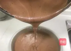 Illustration of how to make cocoa sponge cake 15