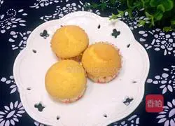 Illustration of how to make cupcakes 12