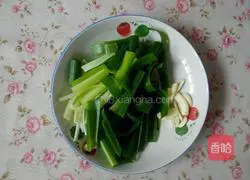 Illustration of how to make scallion noodles 2