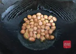 Illustration of how to make spinach with nuts 2