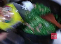 Illustration of how to make fried tenderloin with coriander 9