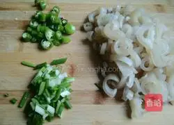 Illustration of how to make fried pork rinds with kimchi 2