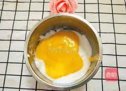 Baby Pumpkin Cupcake Recipe Illustration 7