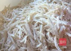 Illustration of Shaanbei potato rub method 5