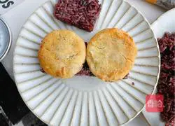 Illustration of how to make popcorn sandwich 4