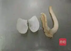 Illustration of how to make geoduck sashimi 2