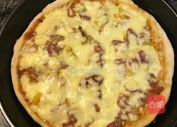 Illustration of how to make bacon, corn and onion pizza 16