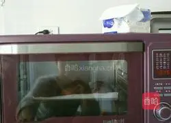 Illustration of how to make cocoa bread 8