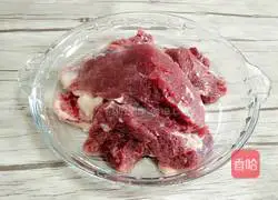 Illustration of home-cooked braised beef 1