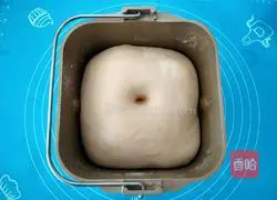 Illustration of how to make scallion sesame bread 3