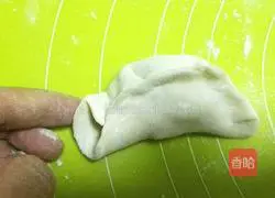 Illustration of how to make steamed mutton dumplings 12