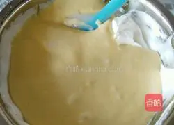 Illustration of how to make original chiffon cake 10
