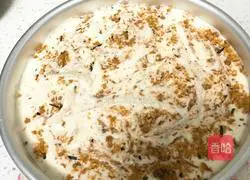 Illustration of how to make seaweed, sesame and meat floss cake 15