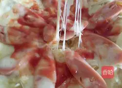 Illustration of how to make egg and potato pizza 4