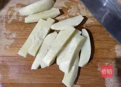 Hakka Flavor - Illustration of how to make fried fermented rice dumplings 3