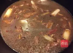  Illustration of how to make curry beef stew with potatoes 4