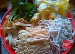 Illustration of home-style spicy fish 6