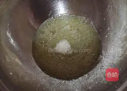 Illustration of how to make meat floss cake rolls 7