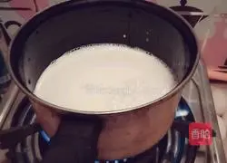 Coconut Golden Cake Illustration of how to do it 2