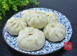 Illustration of making sauced beef buns 21