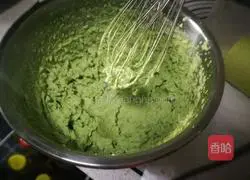 Matcha Mango Cake Roll Recipe Illustration 15