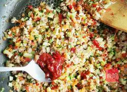 Illustration of how to make cold shaved noodles 7