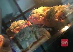 Whole wheat toast pizza (Bacon) recipe illustration 7