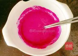 Illustration of how to make pear blossoms 7