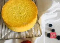 Illustration of how to make chiffon cake 12