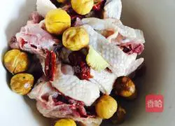 Illustration of how to make chestnut braised chicken 9